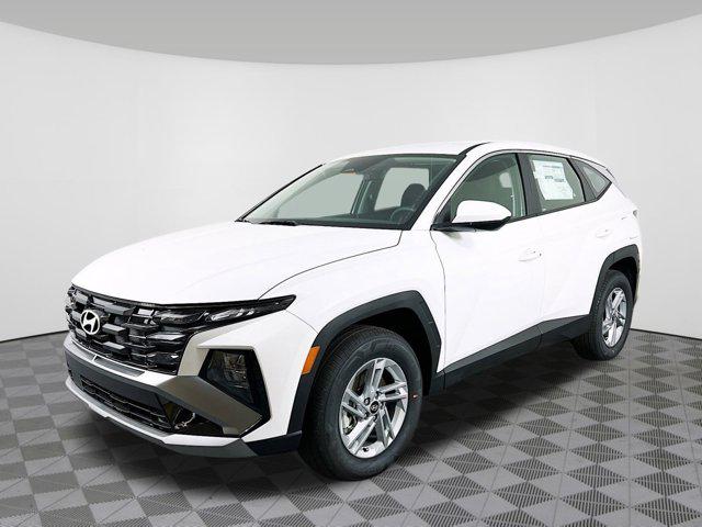2025 Hyundai Tucson SE photo 2