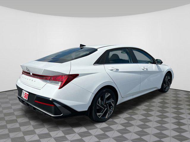 2025 Hyundai Elantra SEL - Photo 30