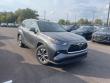 Used 2022 Toyota Highlander XLE XLE AWD