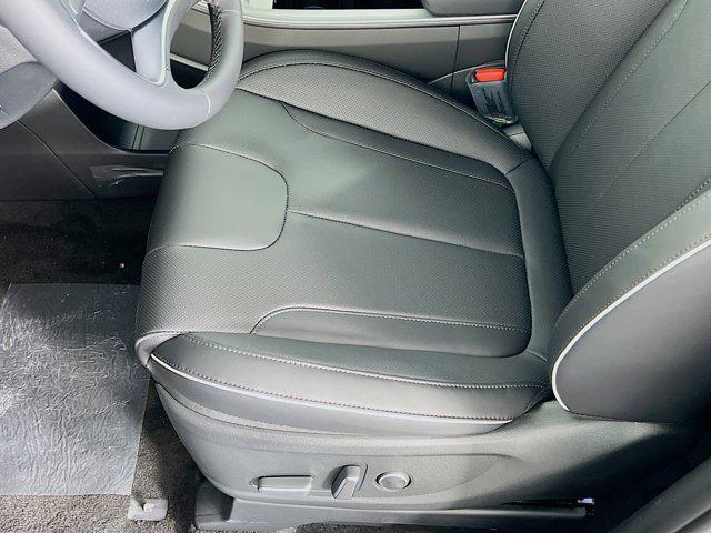 2025 Hyundai Palisade SEL photo 4