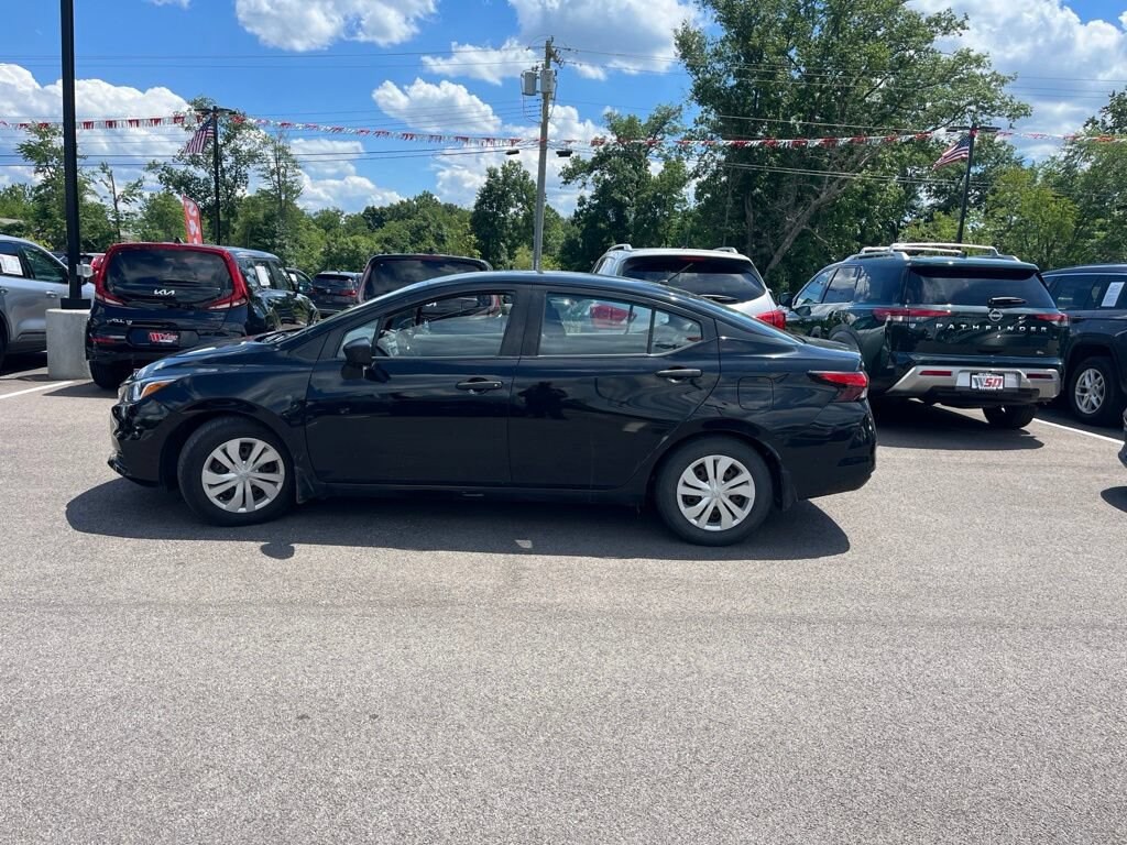Used 2020 Nissan Versa S S CVT