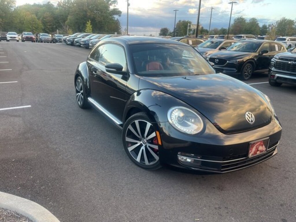 Used 2013 Volkswagen Beetle Coupe 2.0T Turbo DSG 2.0T Turbo PZEV *Ltd Avail*