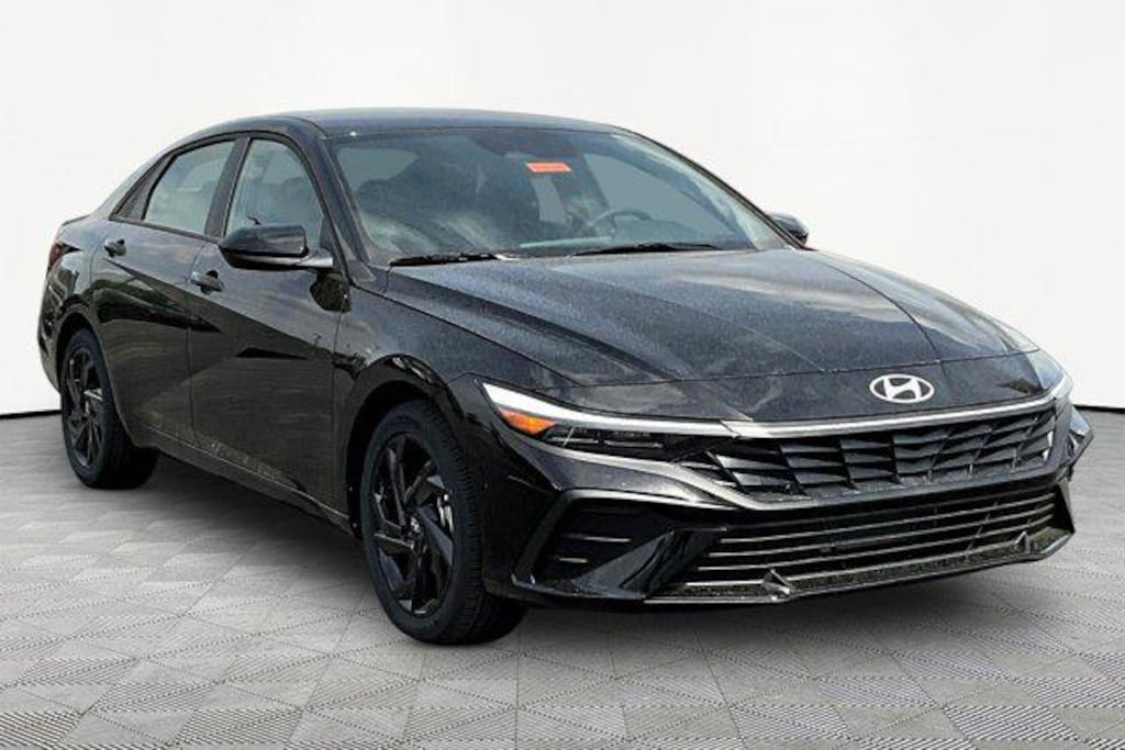 New 2026 Hyundai Elantra SEL Sport Sedan