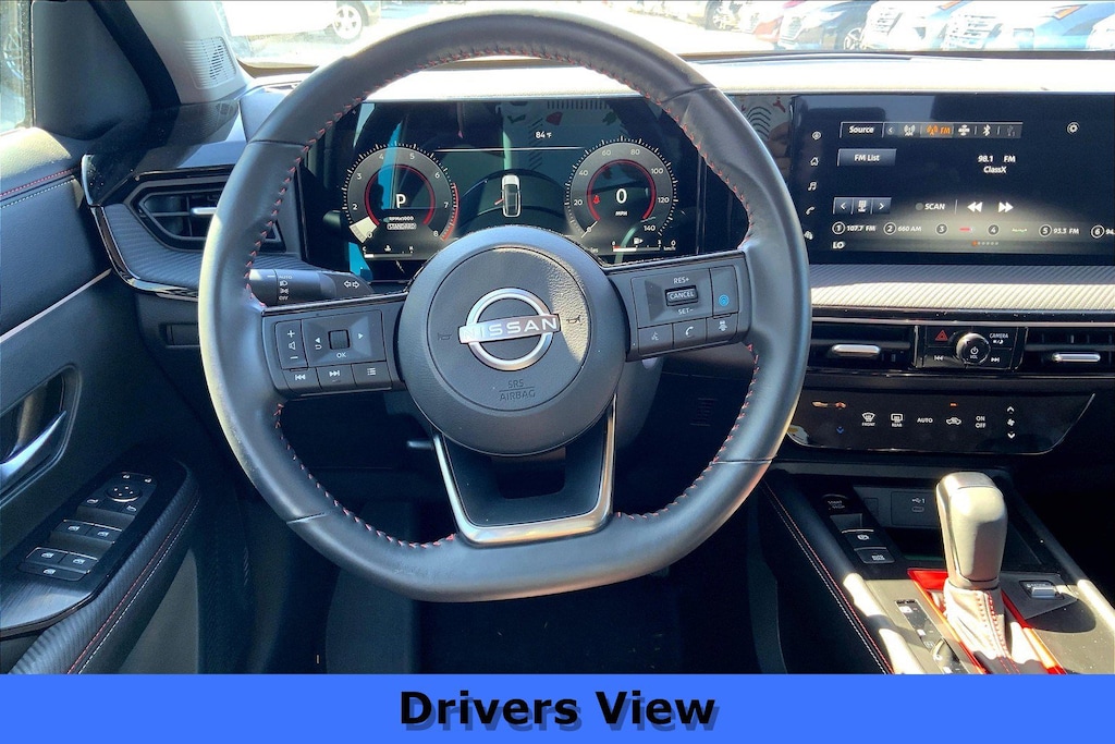 Used 2025 Nissan Kicks SR FWD SUV