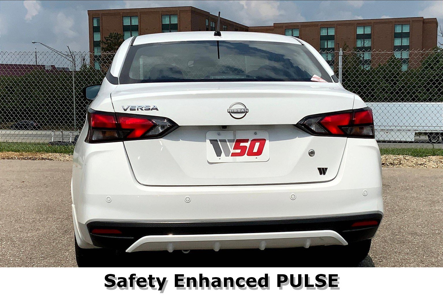 2025 Nissan Versa S photo 3