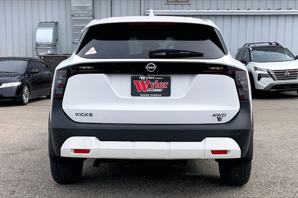 Used 2025 Nissan Kicks SV AWD SUV