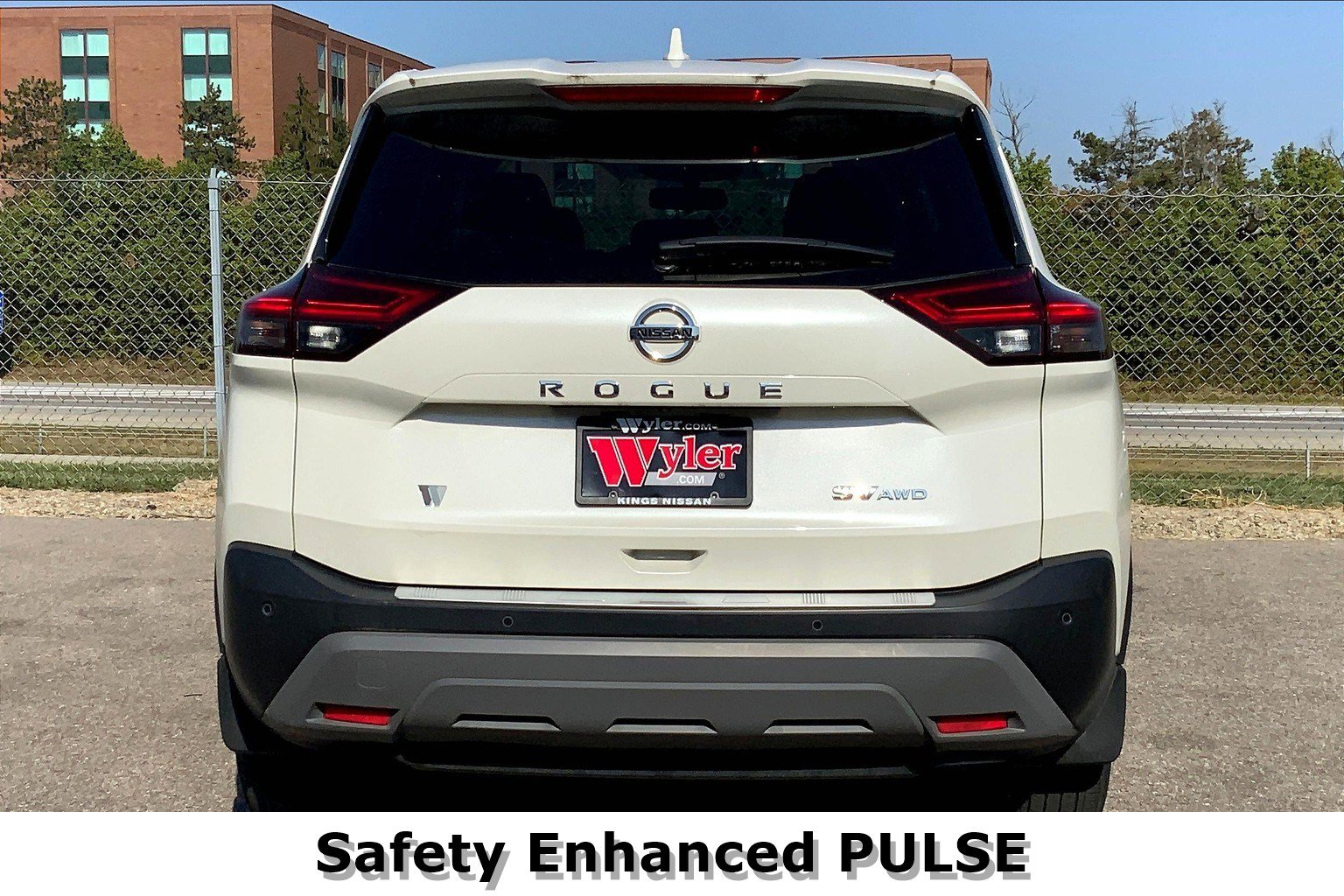 2021 Nissan Rogue AWD SV photo 3