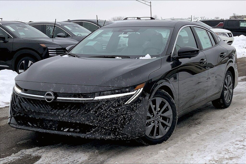 New 2026 Nissan Sentra SL 4dr Car