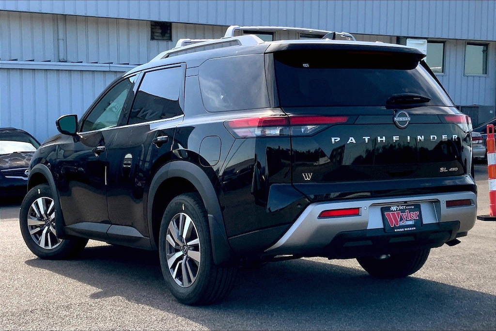New 2025 Nissan Pathfinder SL Sport Utility