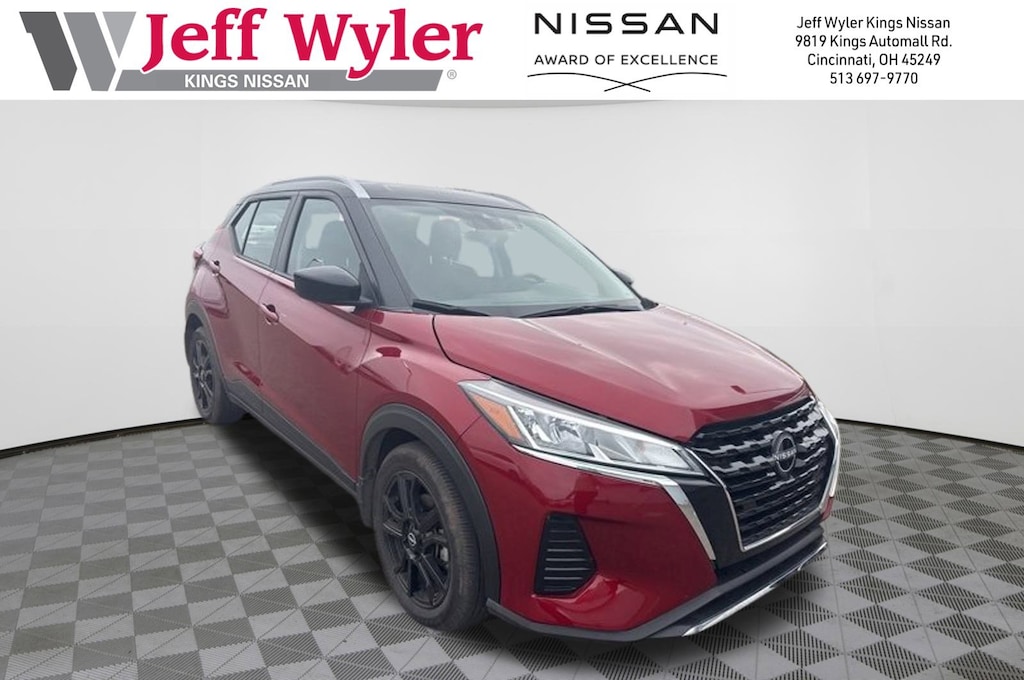 Used 2024 Nissan Kicks SV FWD SUV