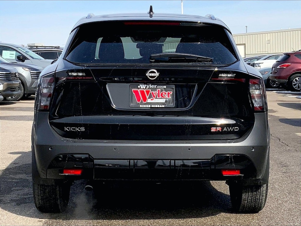 New 2026 Nissan Kicks SR Sport Utility