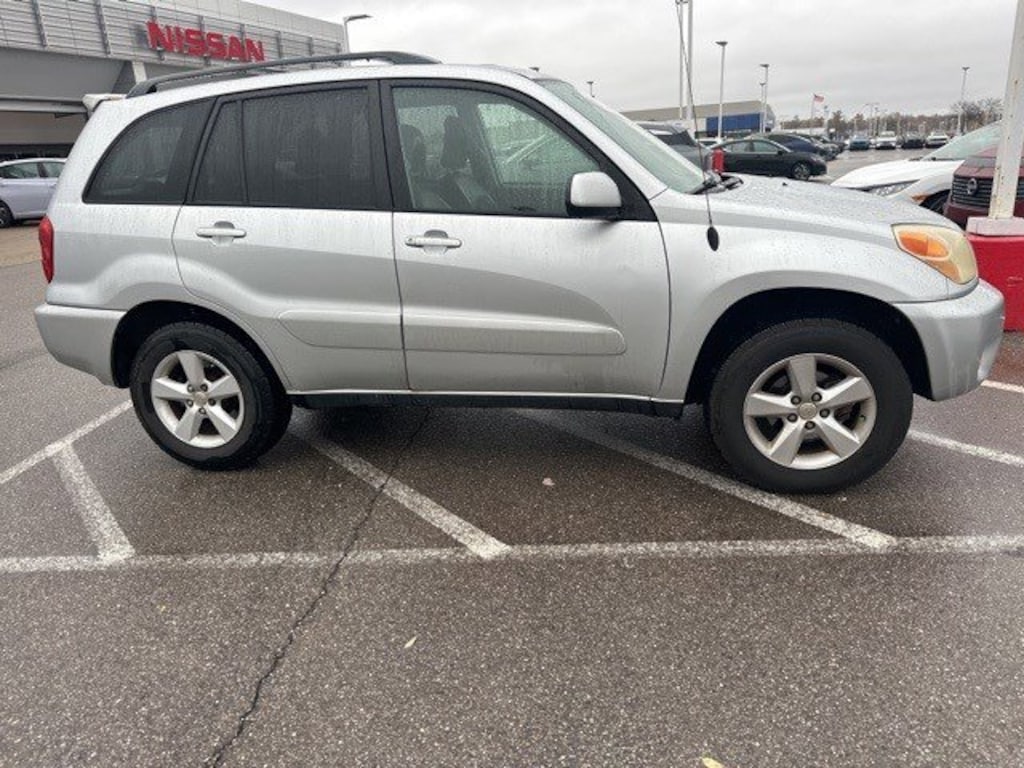 Used 2005 Toyota RAV4 SUV