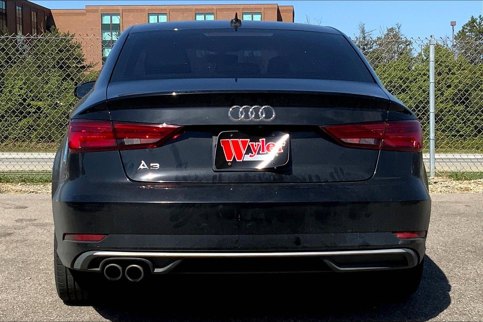 2018 Audi A3 2.0 TFSI Premium photo 2