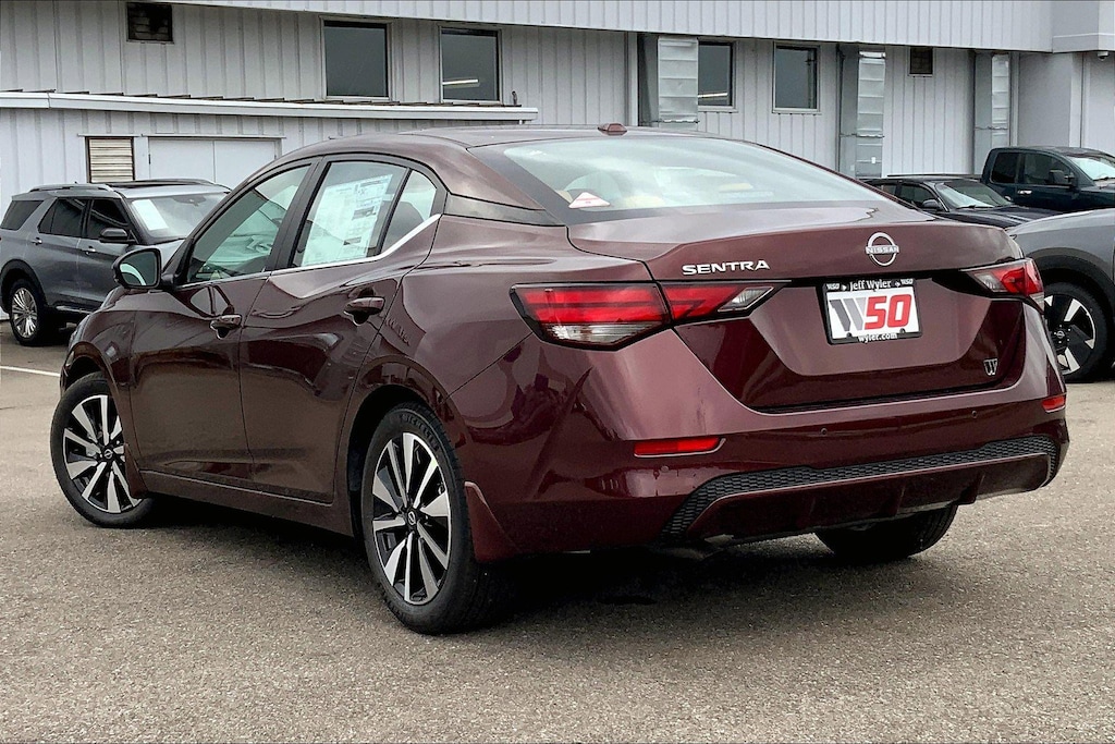 New 2025 Nissan Sentra SV 4dr Car