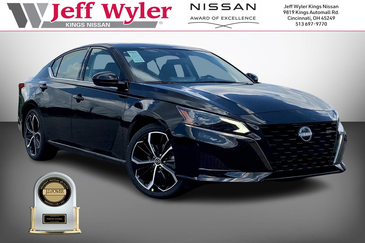 2025 Nissan Altima SR's photo