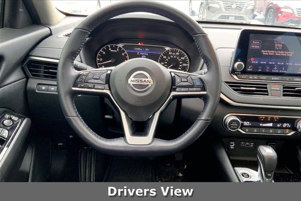 Used 2020 Nissan Altima 2.5 SV Sedan Sedan