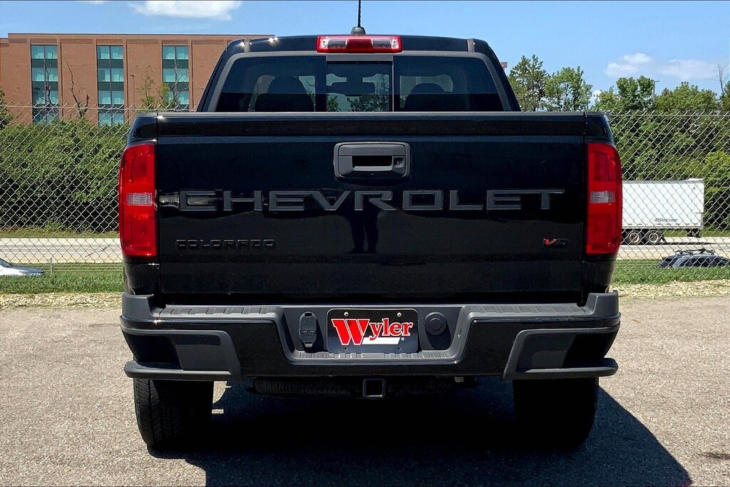 Used 2022 Chevrolet Colorado 4WD Ext Cab 128 LT Truck Extended Cab