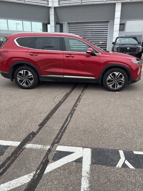 2020 Hyundai Santa Fe Limited 2.0T photo 2