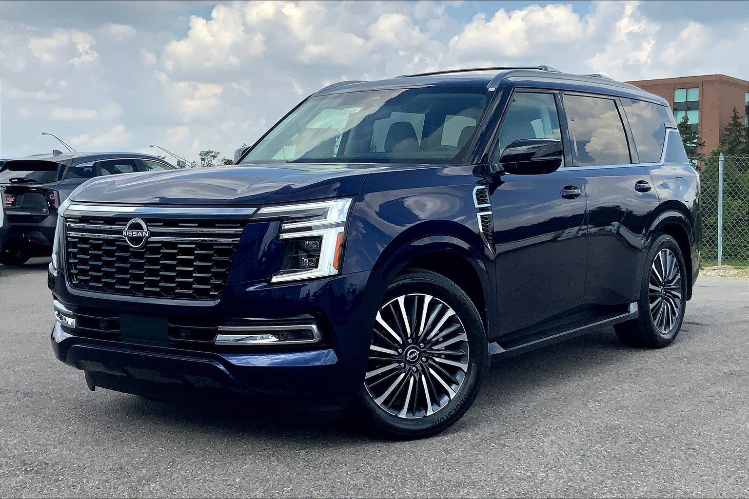 2025 Nissan Armada Platinum Reserve photo 2