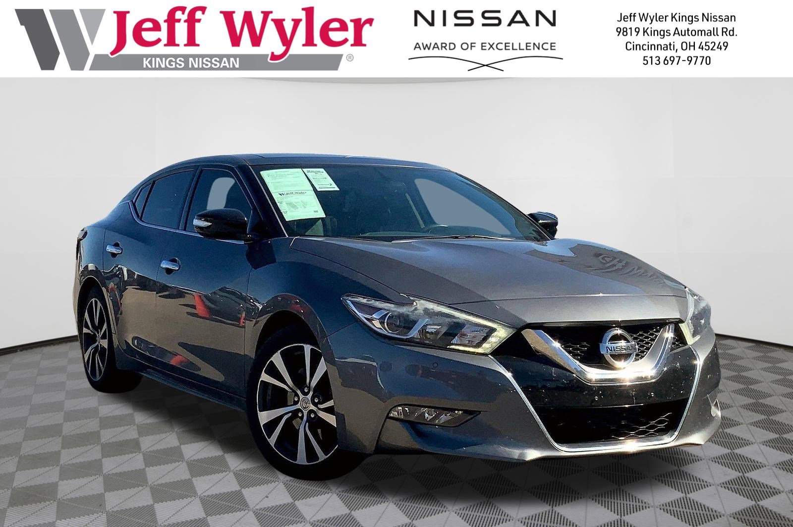 2017 Nissan Maxima Sedan 