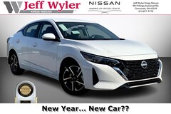 2025 Nissan Sentra SV 4dr Car