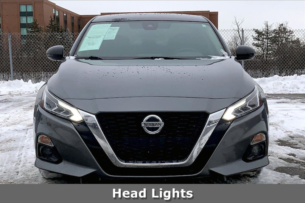 Used 2020 Nissan Altima 2.5 SV Sedan Sedan