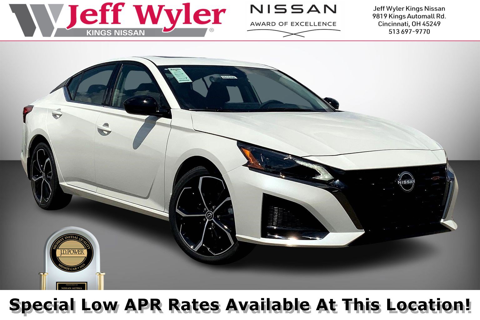 2025 Nissan Altima SR's photo