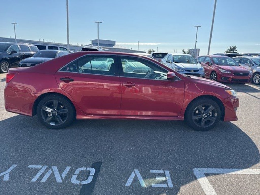 Used 2014 Toyota Camry 4dr Sdn I4 Auto L (Natl) *Ltd Avail* Sedan