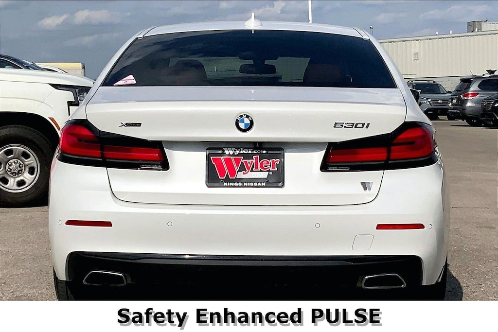 Used 2021 BMW 5 Series 530i xDrive Sedan Sedan