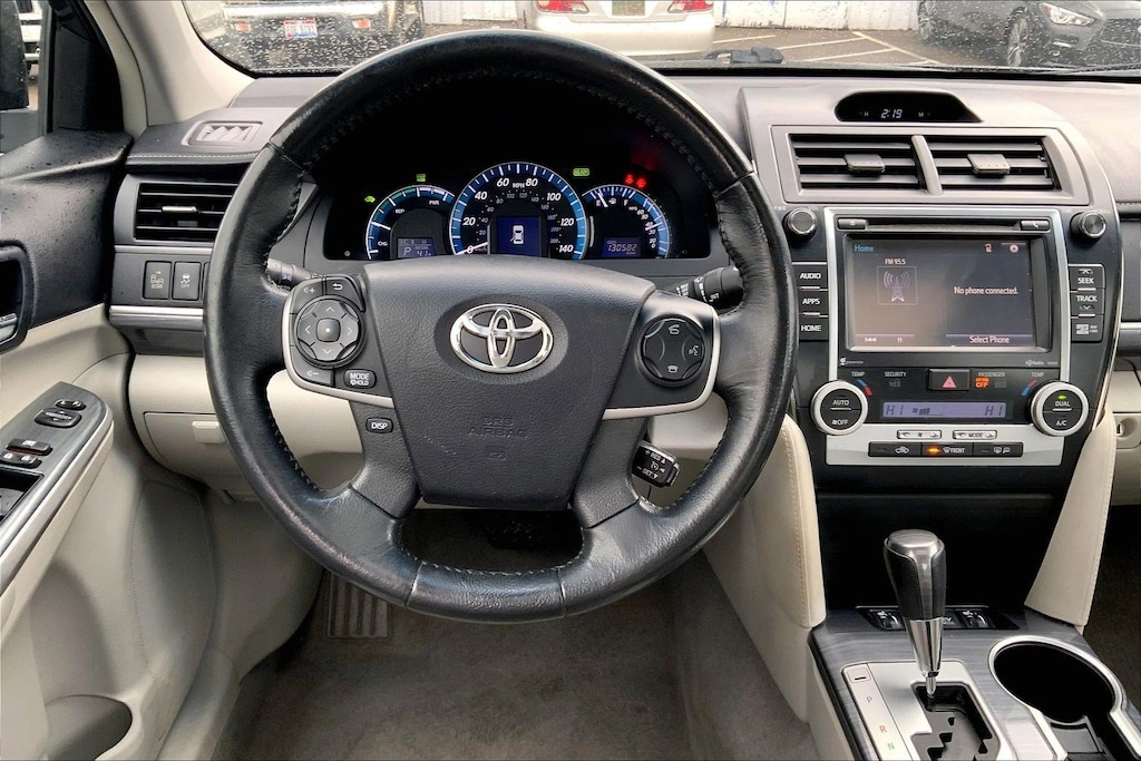 Used 2014 Toyota Camry Hybrid 4dr Sdn LE (Natl) *Ltd Avail* Sedan