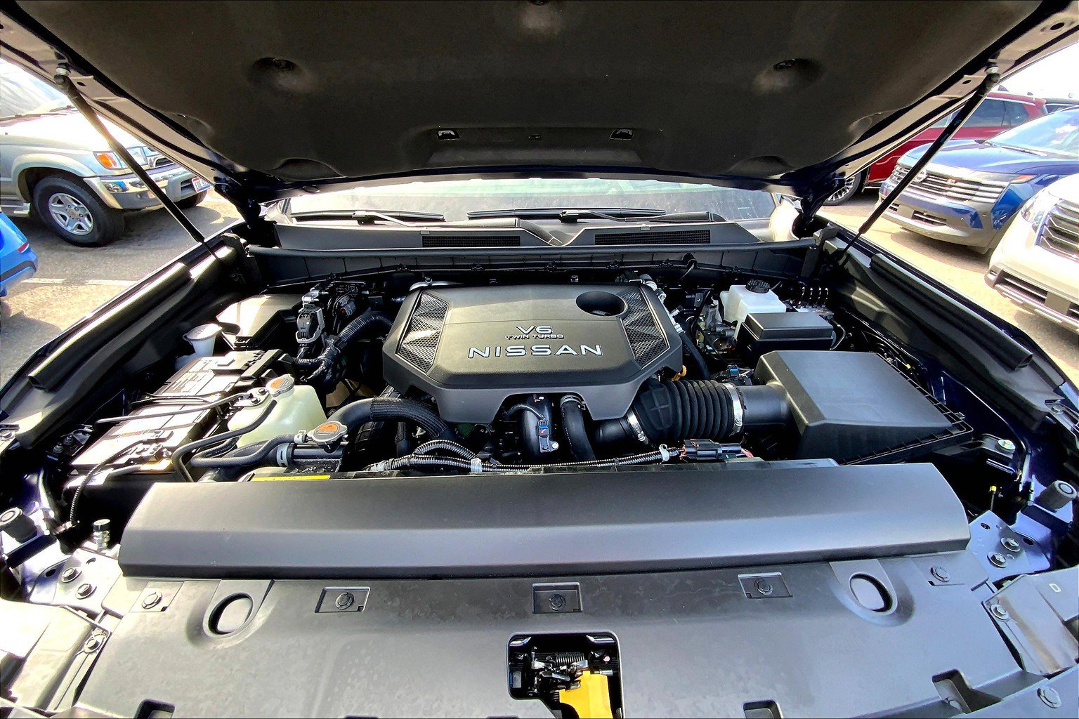 2026 Nissan Armada Platinum - Photo 12