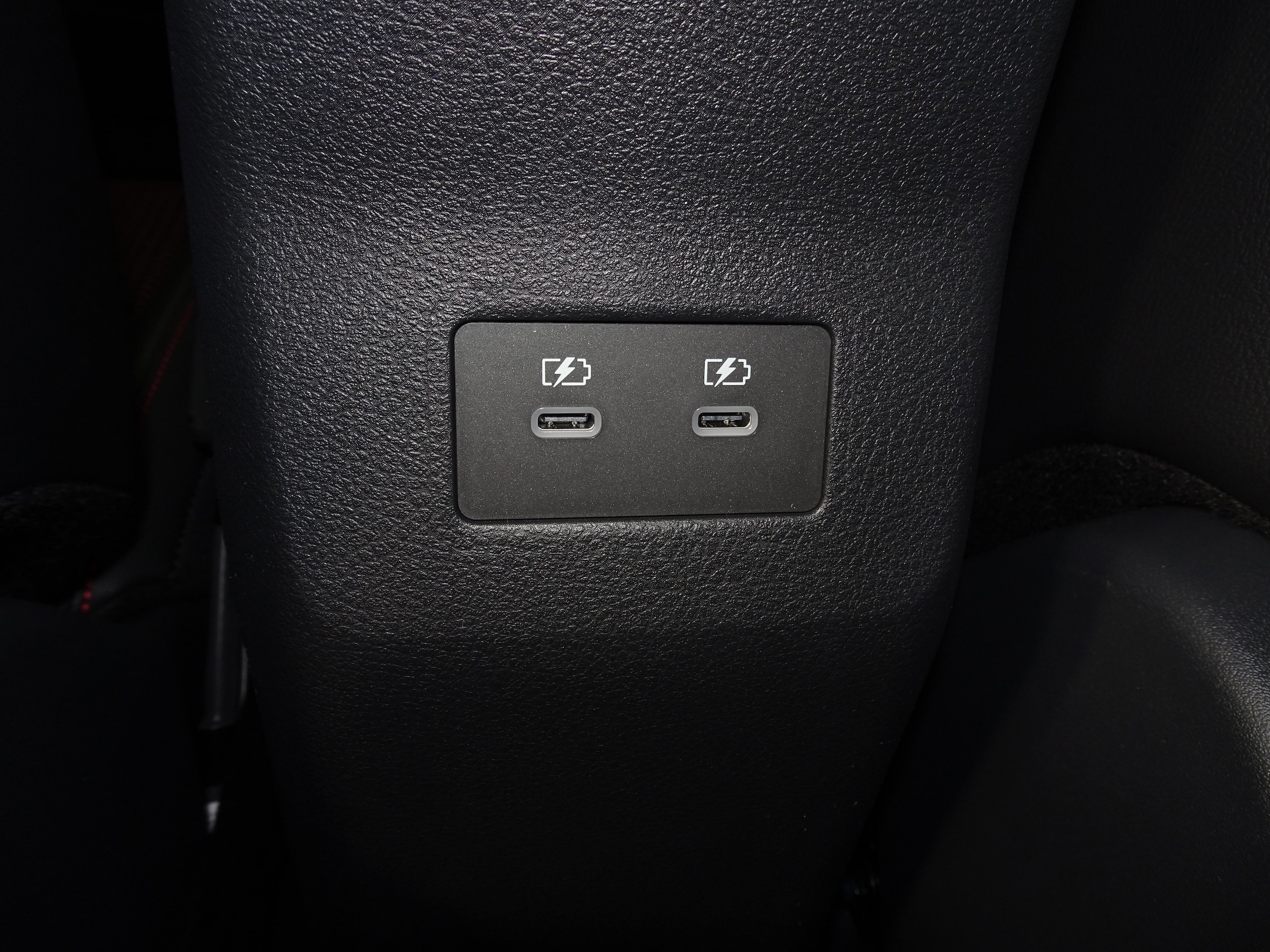 2026 Nissan KICKS SR AWD - Photo 34