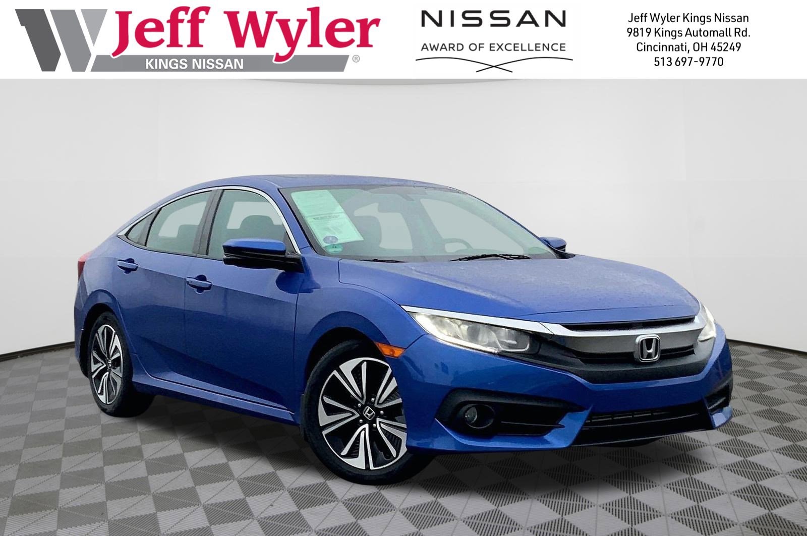 2017 Honda Civic EX-T's photo