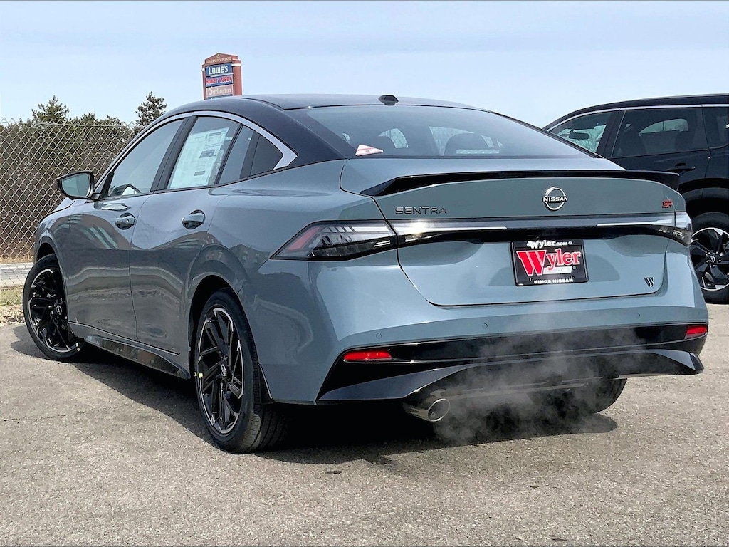 New 2026 Nissan Sentra SR 4dr Car