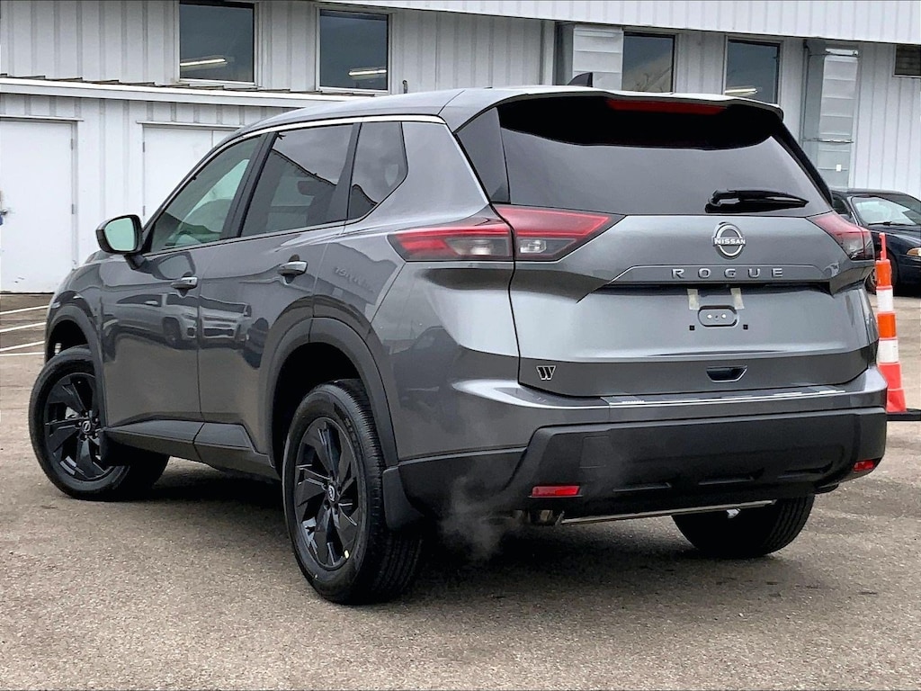 New 2026 Nissan Rogue SV Sport Utility