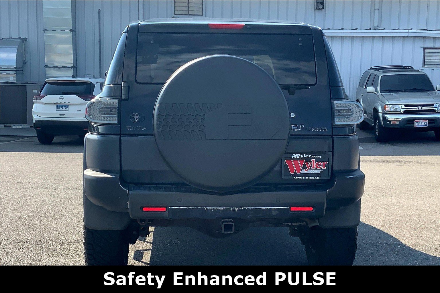 2008 Toyota FJ Cruiser Base photo 3