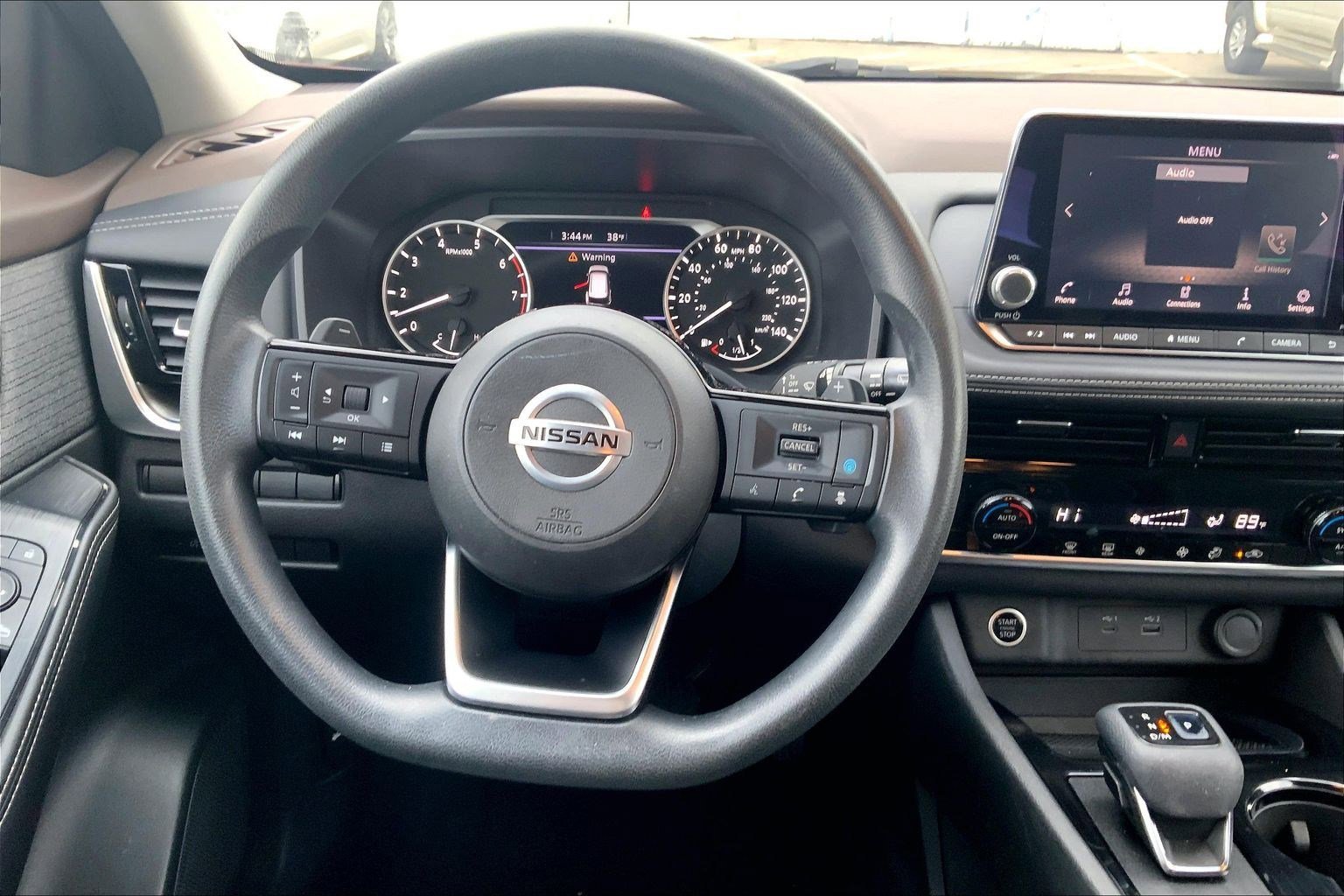 2021 Nissan Rogue SV photo 4