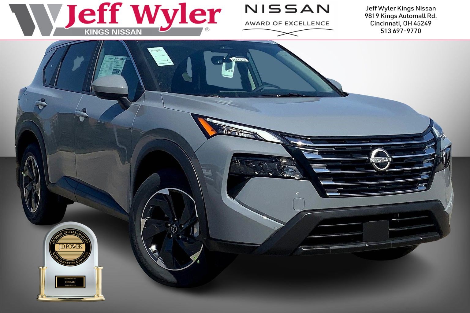 2026 Nissan Rogue SV's photo