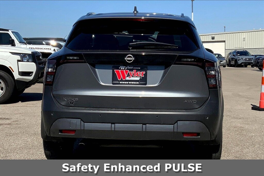 Used 2025 Nissan Kicks SV AWD SUV