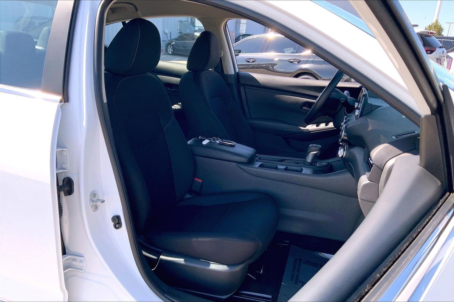 2025 Nissan Sentra S - Photo 6