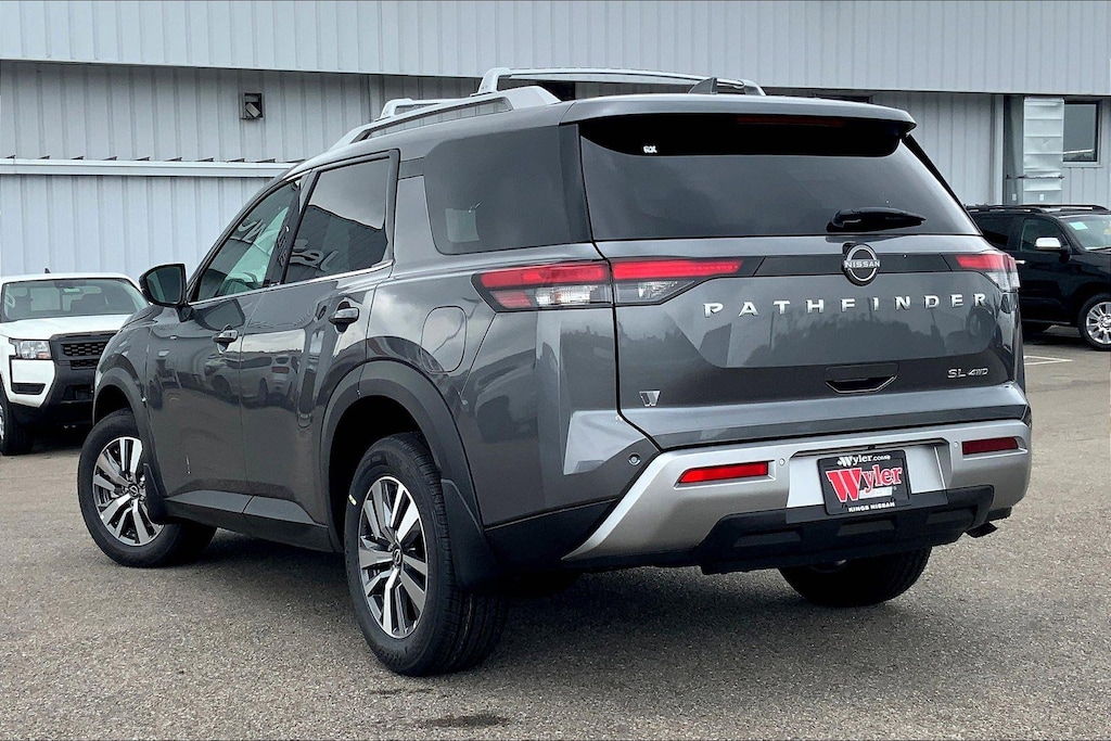 New 2025 Nissan Pathfinder SL Sport Utility