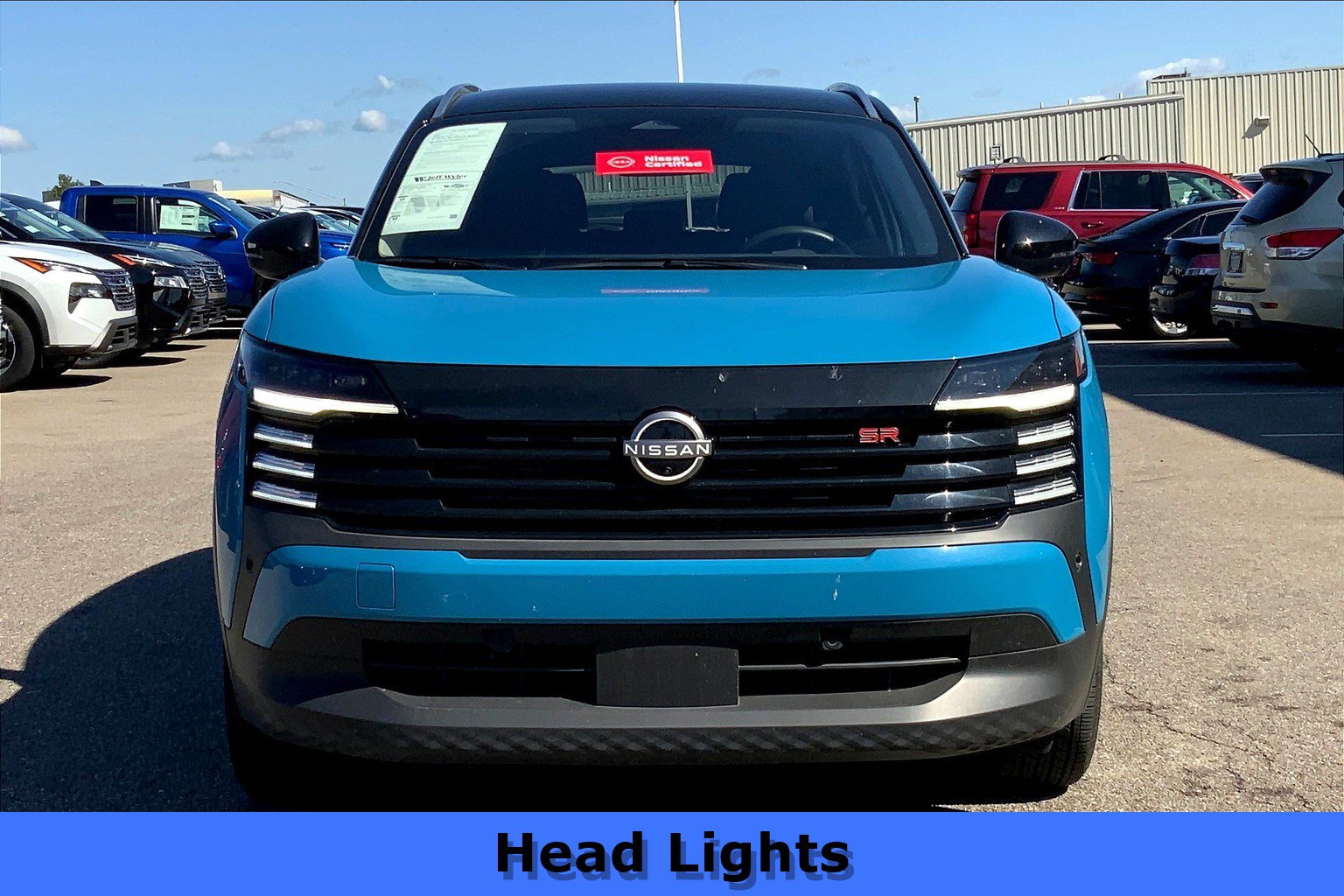 2025 Nissan Kicks SR photo 2
