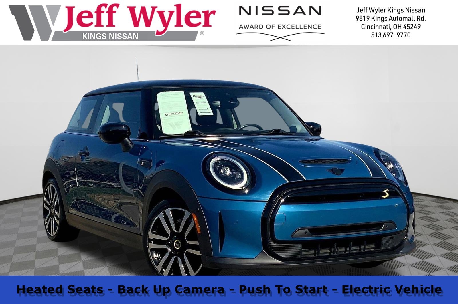 2023 MINI Hardtop 2 Door SE's photo