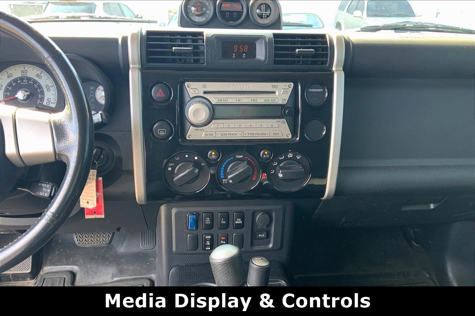 2008 Toyota FJ Cruiser Base photo 4