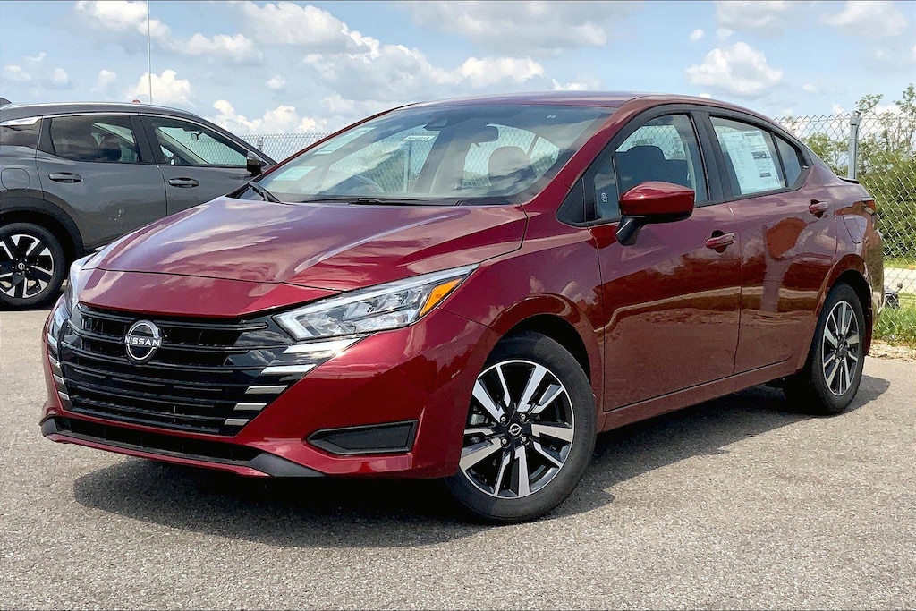New 2025 Nissan Versa SV 4dr Car