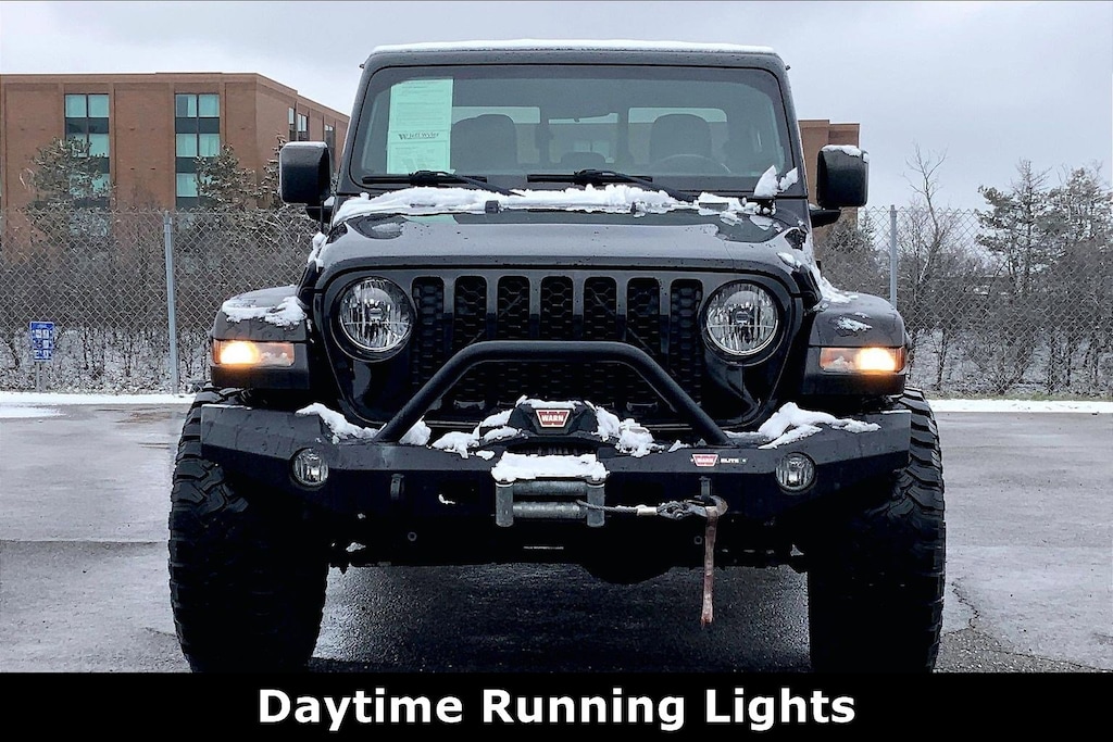 Used 2020 Jeep Gladiator Sport S 4x4 Truck Crew Cab