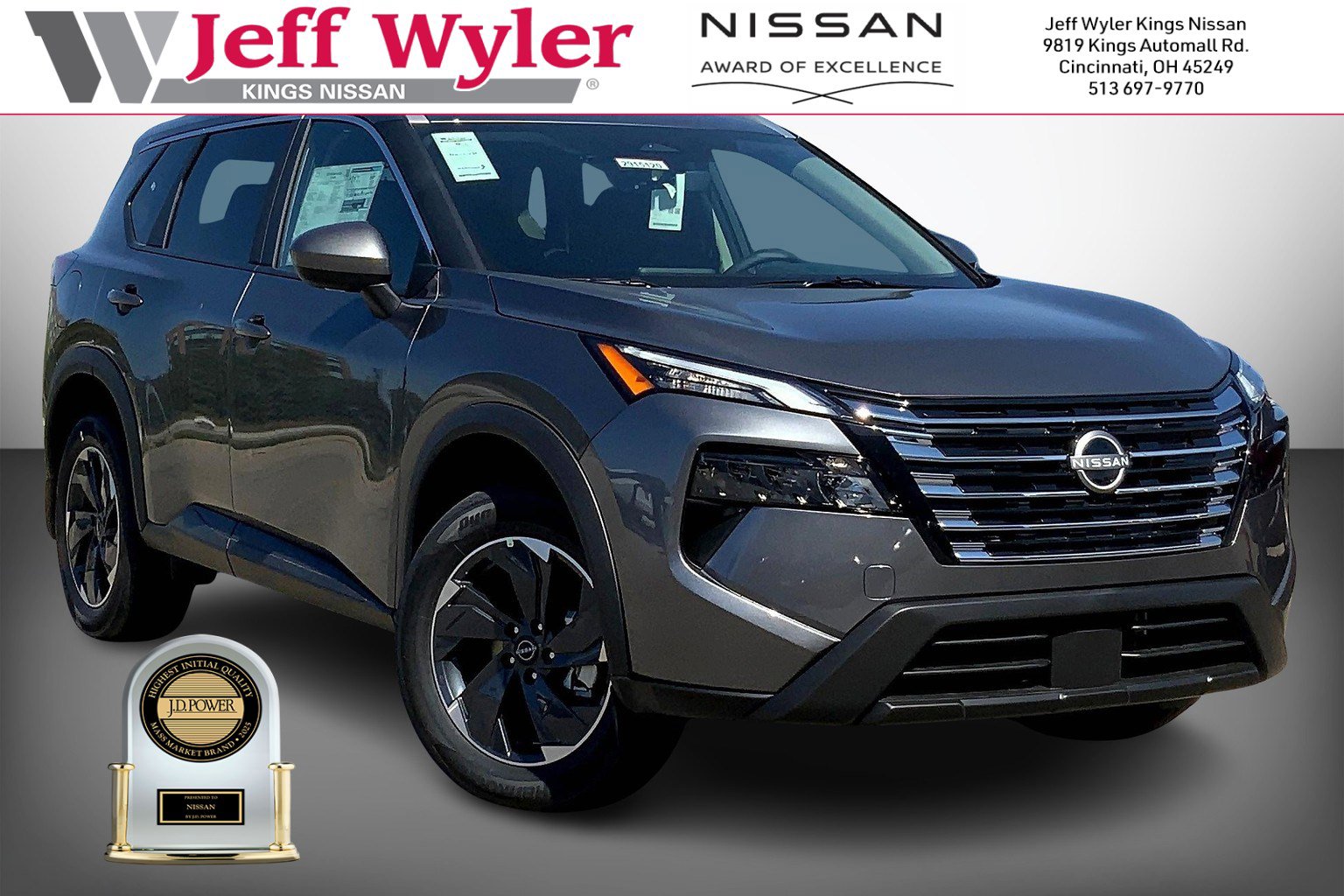 2026 Nissan Rogue SV's photo