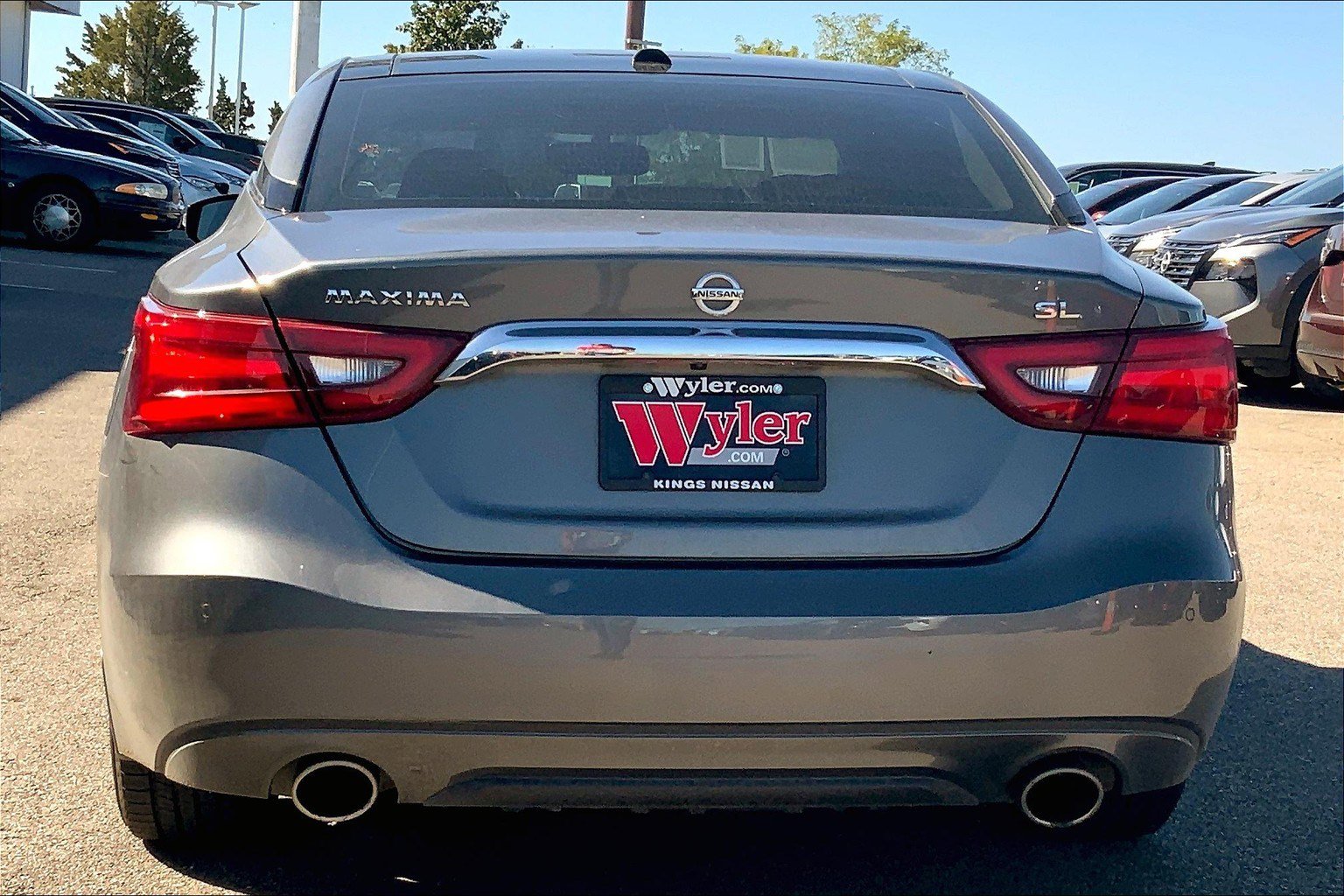 2017 Nissan Maxima SL photo 3