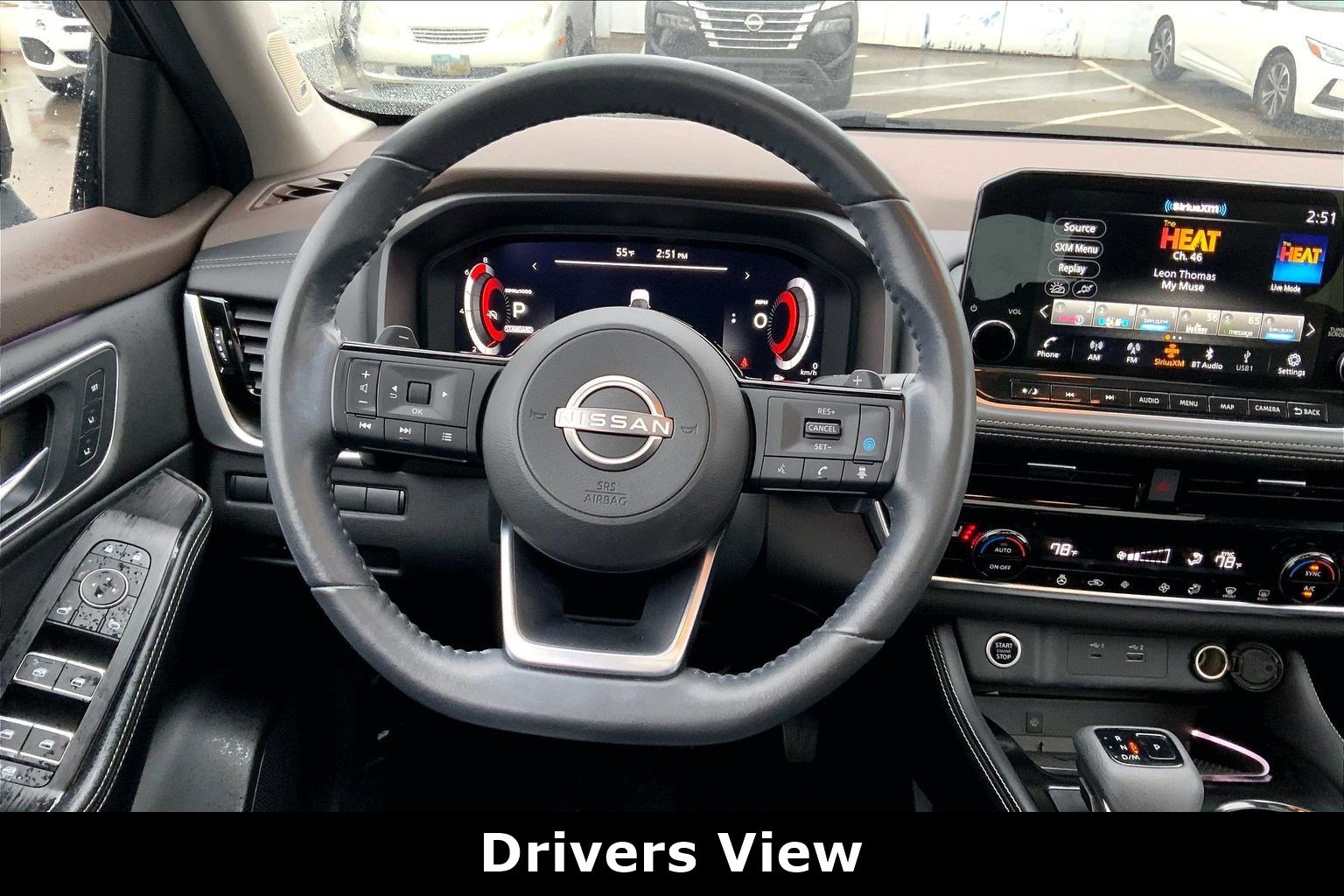 2023 Nissan Rogue Platinum photo 4