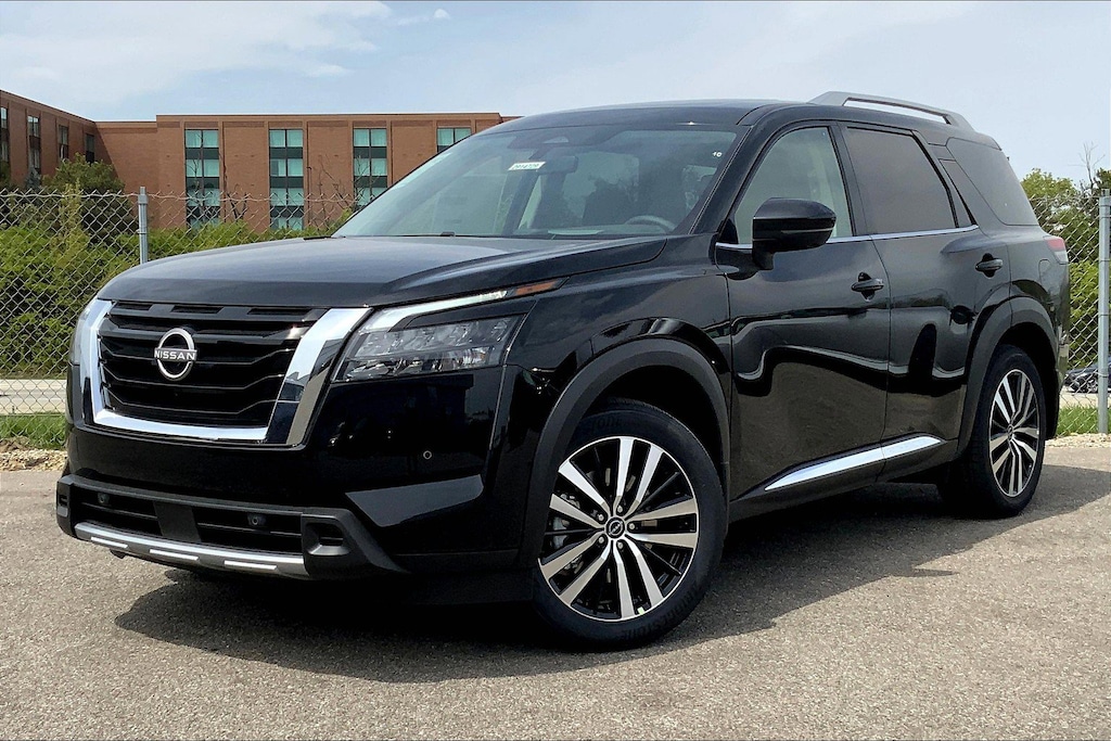 New 2025 Nissan Pathfinder Platinum Sport Utility